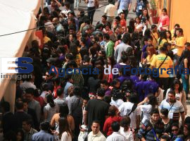 Jóvenes Asisten a las Actividades de Espacio 2011 - ES imagen agencia de fotografía