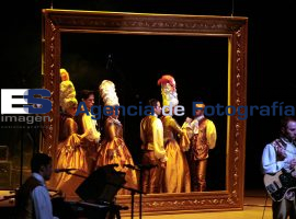 Opera Prima Rock presentó un homenaje a Queen - ES imagen agencia de fotografía