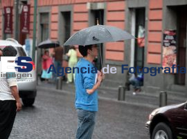 Llueve por la atrde en Puebla - ES imagen agencia de fotografía