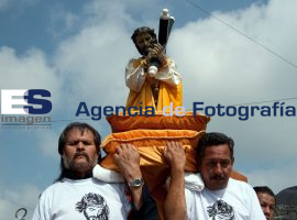 Procesión de Viacrucis  - ES imagen agencia de fotografía