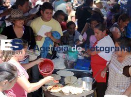 Primer Festival de la Gordita La Resurrección - ES imagen agencia de fotografía