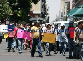 Ambulantes puiden espacios en la Feria de Puebla  - ES imagen agencia de fotografía