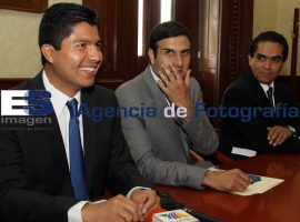 Reunión de Eduardo Rivera con diputados del PVEM - ES imagen agencia de fotografía