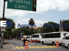 Cierran boulevard en horas pico  - ES imagen agencia de fotografía