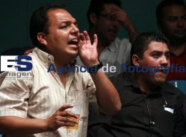 Lucha Estelar en la Arena Puebla - ES imagen agencia de fotografía