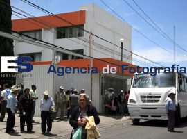 Manifestantes UNTA en SAGARPA - ES imagen agencia de fotografía