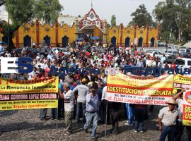 Manifestación de Comerciantes Bloquea la 5 de Mayo - ES imagen agencia de fotografía