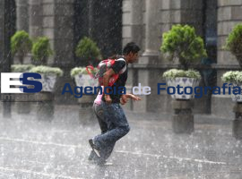 Lluvia y Granizo en la Capital Poblana - ES imagen agencia de fotografía