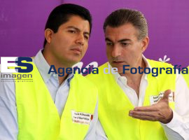 Eduardo Rivera Pone en Marcha Programa Mil Calles - ES imagen agencia de fotografía