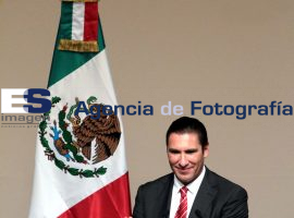 Firman Acuerdo para la Reforma Nacional de Carrera Magisterial - ES imagen agencia de fotografía