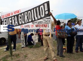 Protestan contra Elba Esther Gordillo - ES imagen agencia de fotografía