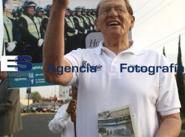 secretarios municipales volantean en cruceros - ES imagen agencia de fotografía