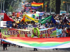 Décima Marcha del Orgullo, Dignidad y Diversidad Sexual - ES imagen agencia de fotografía