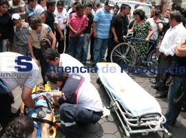 Atropellan ciclista en el Centro Historico - ES imagen agencia de fotografía