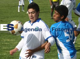Final de la liga de fútbol estudiantil - ES imagen agencia de fotografía