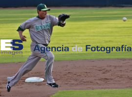 Beisbol Pericos de Puebla Vs Broncos de Reynosa - ES imagen agencia de fotografía