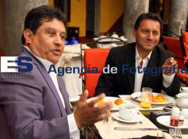 Se reúnen Carlos Meza y Morales Aldúcin - ES imagen agencia de fotografía