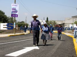 Inaugura Moreno Valle y Eduardo Rivera calles en la Resurrección - ES imagen agencia de fotografía