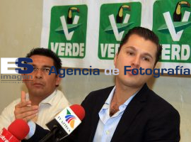 Juan Carlos Natale informa convenio con CONADE - ES imagen agencia de fotografía