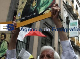 Peregrinación de las reliquias de Juan de Palafox - ES imagen agencia de fotografía