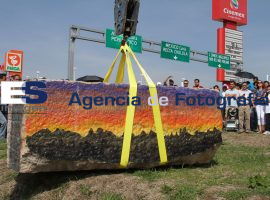 Colocación Piedra de la Sustentabilidad - ES imagen agencia de fotografía