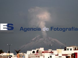 Fumarola del Popocatépetl - ES imagen agencia de fotografía
