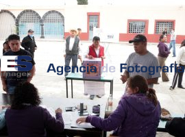 Realizan elcciones extraordinarias en San Jerónimo Tecuanipan - ES imagen agencia de fotografía
