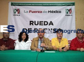 Rueda de Prensa PRI - ES imagen agencia de fotografía