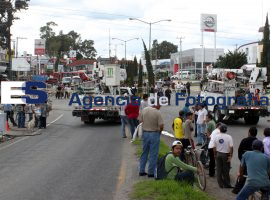Trailer Derriba Postes de CFE Texmelucan - ES imagen agencia de fotografía