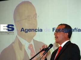 Conferencia magistral de Luis Carlos Ugalde - ES imagen agencia de fotografía