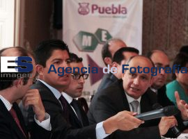 Mesas de Trabajo entre Ayuntamiento y sector Empresarial - ES imagen agencia de fotografía