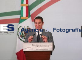 Presentan nuevo Beetle en Puebla - ES imagen agencia de fotografía