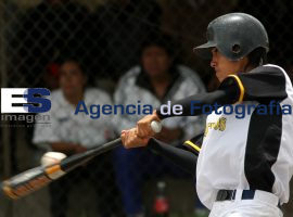 Deportivo González campeón de la liga VW - ES imagen agencia de fotografía
