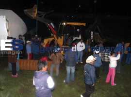 Vecinos y Policia se Enfrentan por Construcción en Texmelucan - ES imagen agencia de fotografía