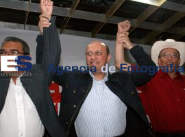 Dialogo de la Estructura Cenesista con el Pri - ES imagen agencia de fotografía