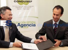 Firma de Convenio UPAEP-CONDUSEF - ES imagen agencia de fotografía