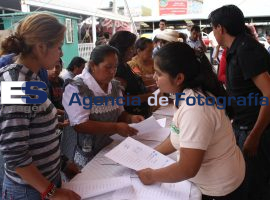 Conflicto entre comerciantes de la Central de Abasto - ES imagen agencia de fotografía