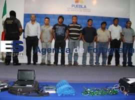 Presenta PGJ detenidos por robo de combustible  - ES imagen agencia de fotografía