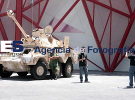Expone Ejercito Mexicano armas y veiculos en el Centro Expositor - ES imagen agencia de fotografía