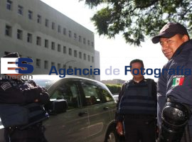 Continúa operativo de reordenamiento de ambulantes - ES imagen agencia de fotografía