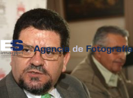 Catedráticos de la Ibero anuncia cátedra de Pablo Latapí Sarre - ES imagen agencia de fotografía