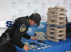 Presenta SSP a sujeto detenido con 32 paquetes de mariguana - ES imagen agencia de fotografía