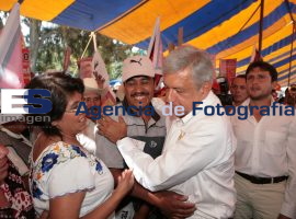 Las Televisoras desinforma: AMLO - ES imagen agencia de fotografía