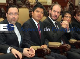 Entrega de Reconocimiento de Visitante Distinguido - ES imagen agencia de fotografía