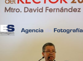 Informe David Dávalos, Rector de la UIA - ES imagen agencia de fotografía