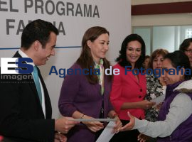 Martha Erika Alonso y Liliana Ortiz clausuraron curso de DIF nacional - ES imagen agencia de fotografía