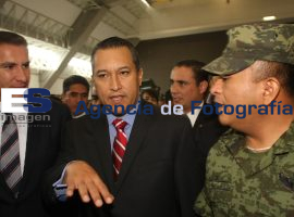 Blake Mora recorre expo La Gran Fuerza de México - ES imagen agencia de fotografía