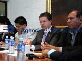 Comisión Permanente en el Congreso del Estado - ES imagen agencia de fotografía