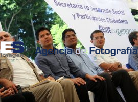 Entrega de Apoyos Construyamos Juntos - ES imagen agencia de fotografía