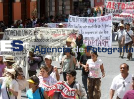 Caravana de la Paz en Puebla - ES imagen agencia de fotografía
